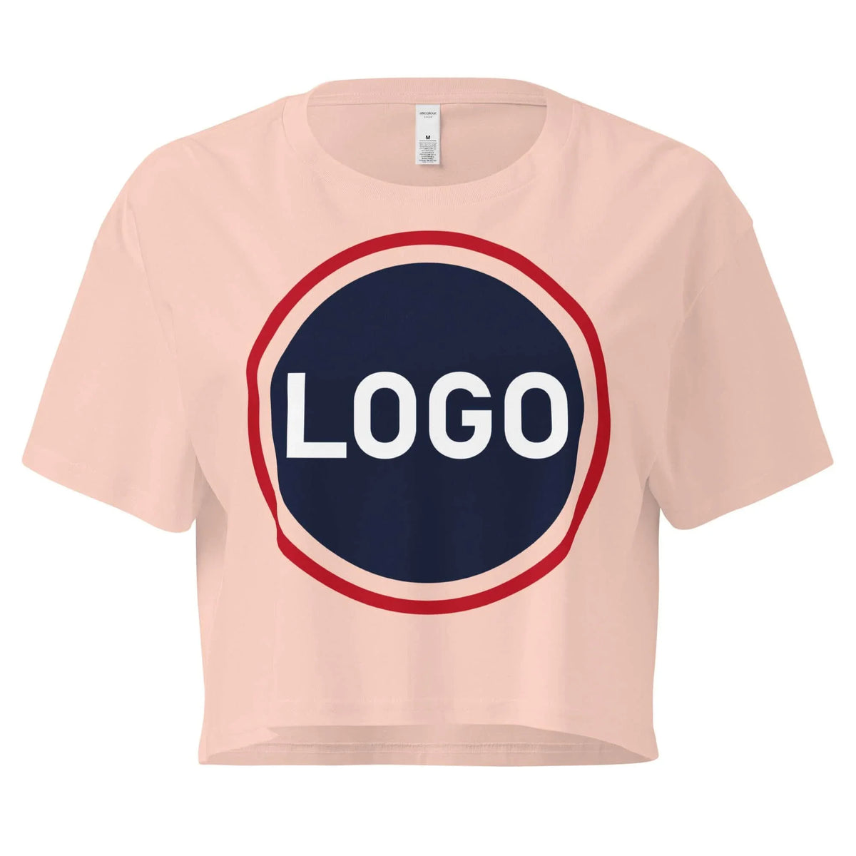 Hellrosa Crop-Top mit rundem blau-rotem Logo-Print auf der Vorderseite