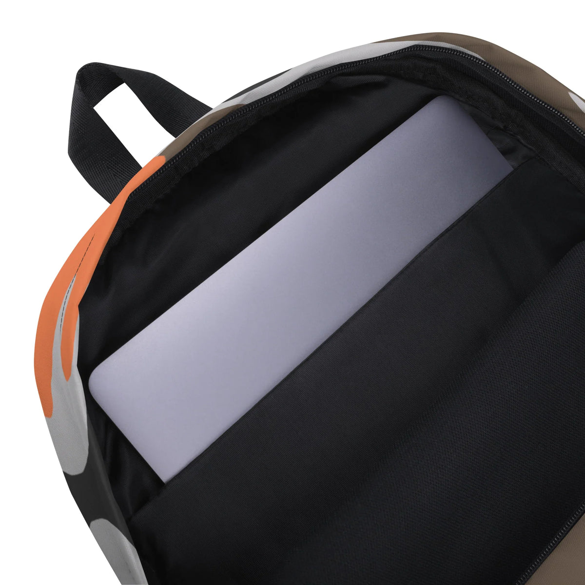 Innenansicht des CREWILD Rucksacks in Camo mit Laptopfach
