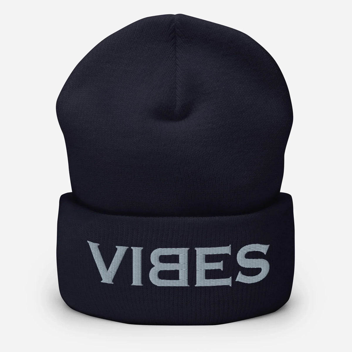 Dunkelblaue CREWILD Beanie Mütze mit grauem VIBES Stick auf dem Umschlag