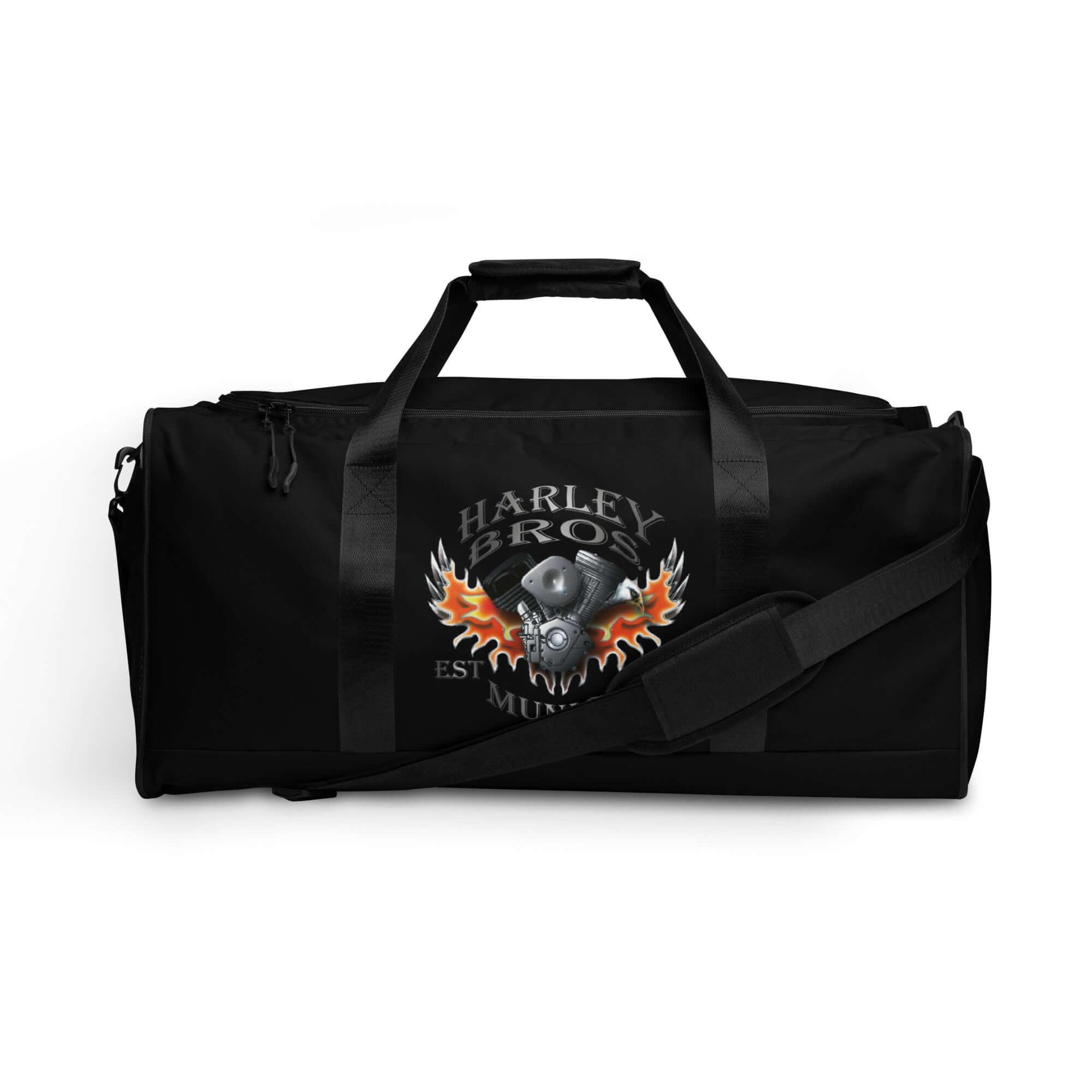Schwarze Sporttasche mit HARLEY BROS Logo, Flammen und Motorgrafik auf weißem Hintergrund