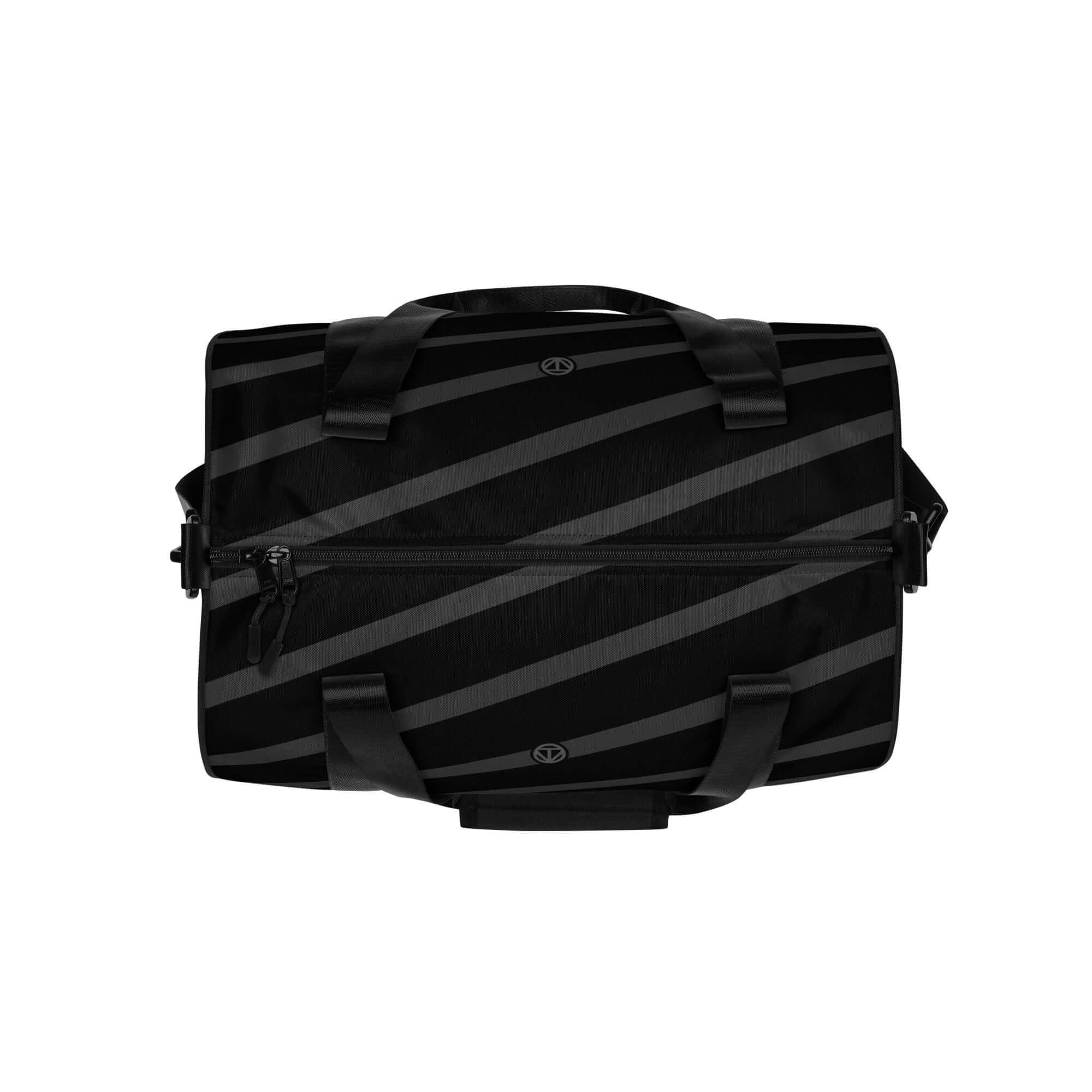 Schwarze VIBES Sporttasche mit diagonalen Streifen und Reißverschluss, isoliert auf Weiß