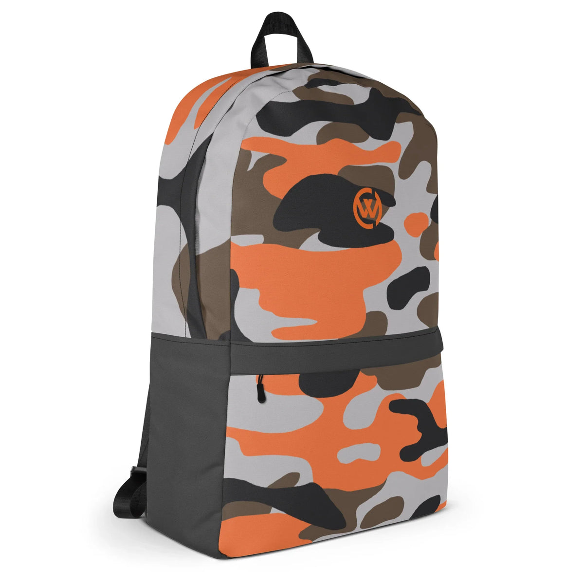CREWILD Rucksack mit orange-grauem Camouflage-Muster und Logo auf weißem Hintergrund