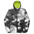 Windjacke mit schwarz-weißem Tie-Dye-Muster und neongelbem Innenfutter der Kapuze