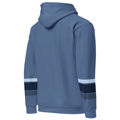 Rückansicht des blauen CREWILD Hoodies mit gestreiften Ärmeldetails in Blau- und Weißtönen.