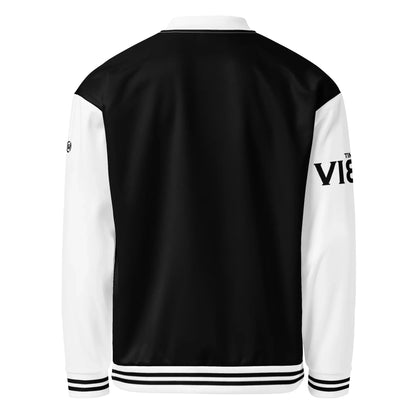 Rückansicht der schwarz-weißen CREWILD Collegejacke GOOD-VIBES für Unisex.