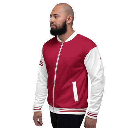 Mann trägt eine rot-weiße CREWILD Collegejacke im Unisex-Design.