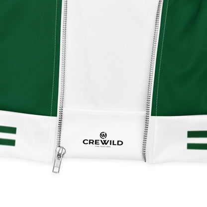 Detailansicht der grün-weißen CREWILD Collegejacke mit Reißverschluss und Markenlogo