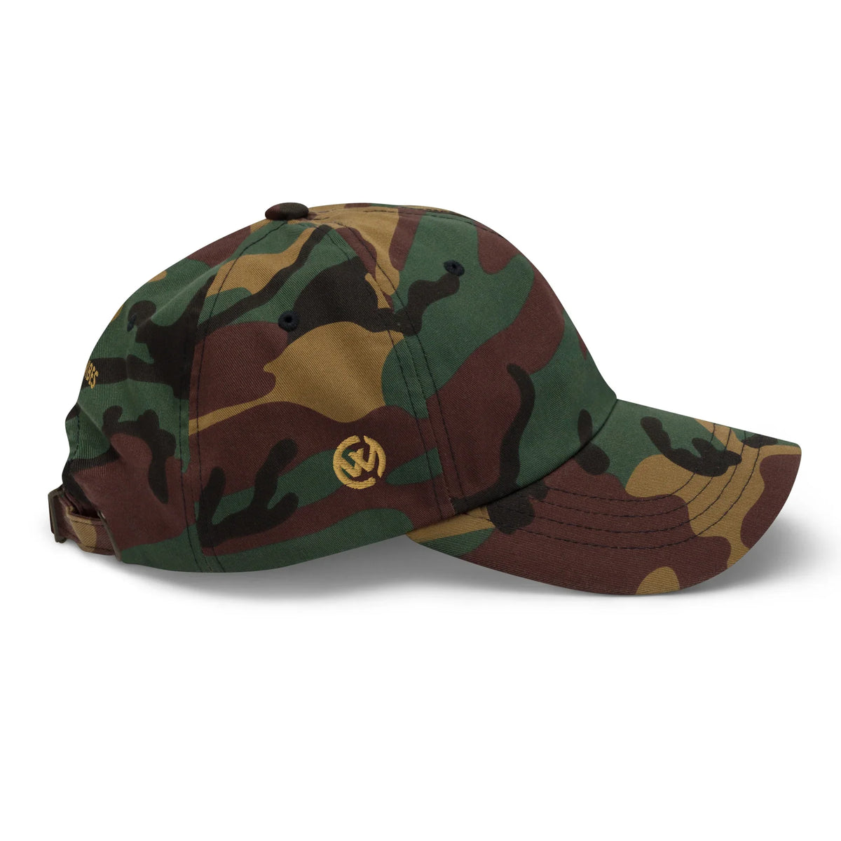 CREWILD Baseball Cap in Camouflage-Design mit goldenem Logo-Stick