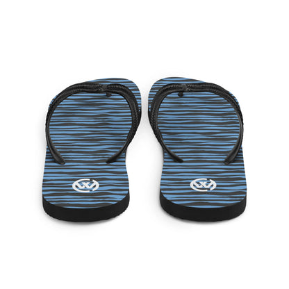 CREWILD Flip-Flops mit blau-schwarzem Wellenmuster und weißem Logo