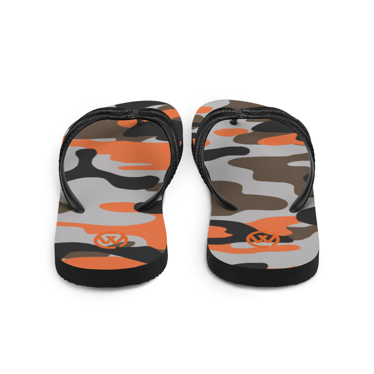 CREWILD Flip-Flops im orange-grauen Camouflage-Design mit schwarzen Riemen.