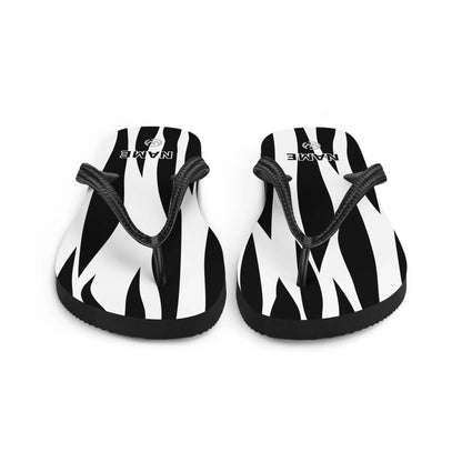 Personalisierbare CREWILD Flip-Flops im schwarz-weißen Zebra-Print Jungle Design