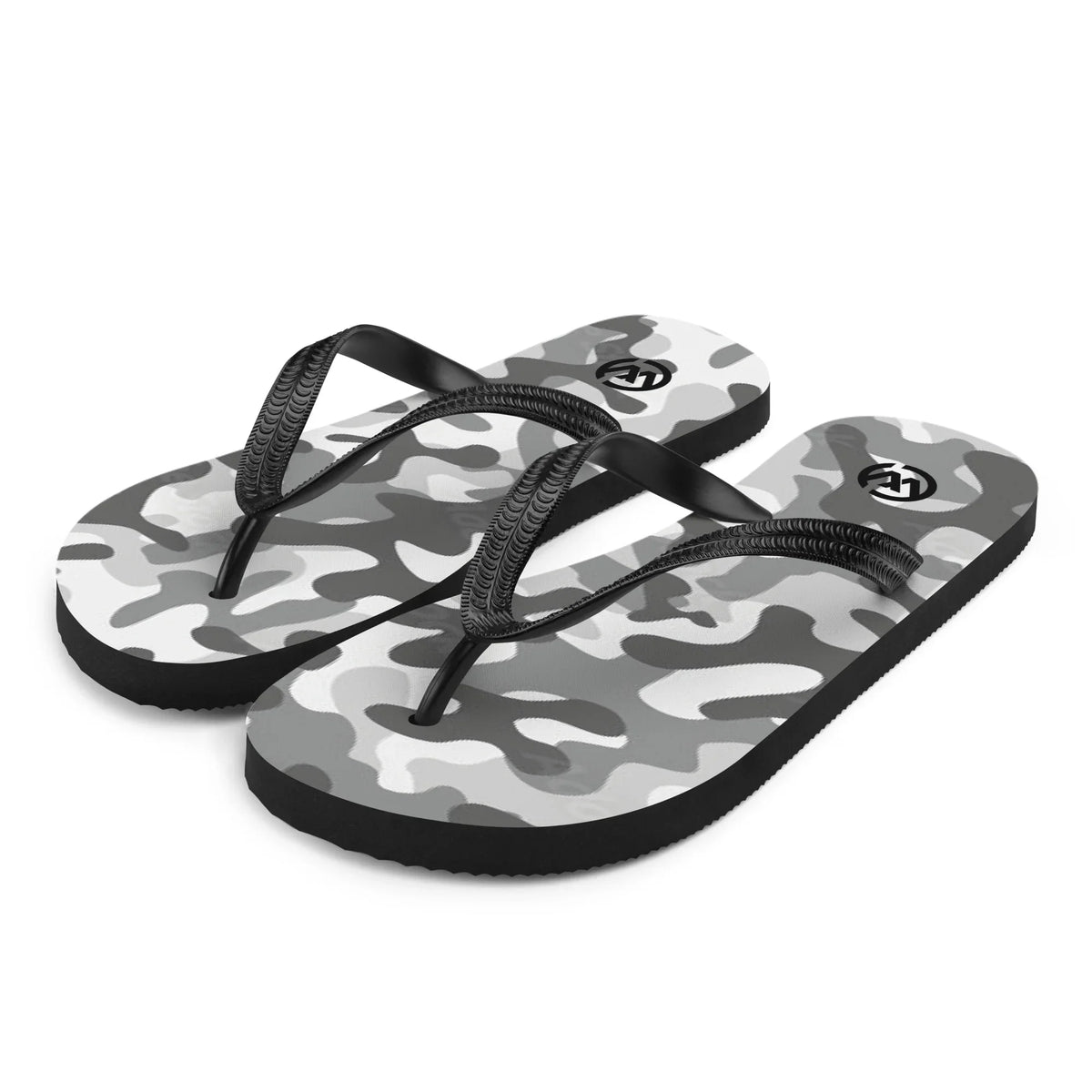 CREWILD Flip-Flops mit grauem Camouflage-Muster und schwarzen Riemen
