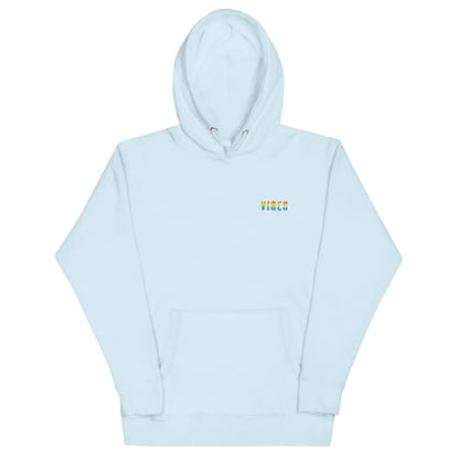Hellblauer Unisex CREWILD Hoodie von Time Of Vibes mit Regenbogen-Schriftzug VIBES auf der Brust