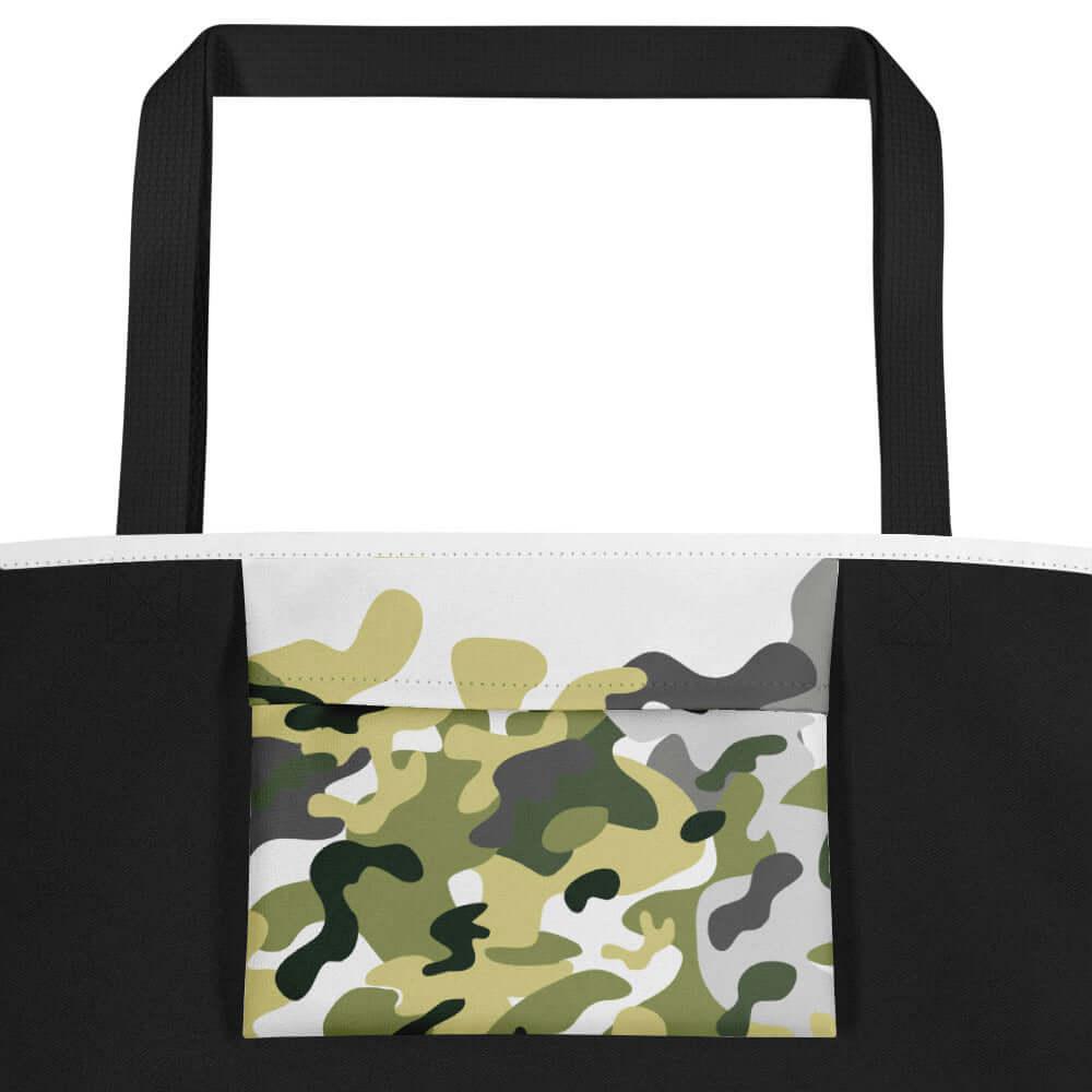 VIBES Tragetasche mit Camouflage-Muster, schwarze Henkel, Frontdetail in grün-beige Tarnfarben
