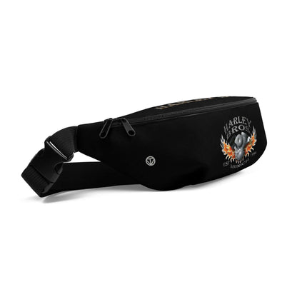 Schwarze Gürteltasche mit Harley Bros München Totenkopf-Logo und Flammen-Design auf weißem Hintergrund