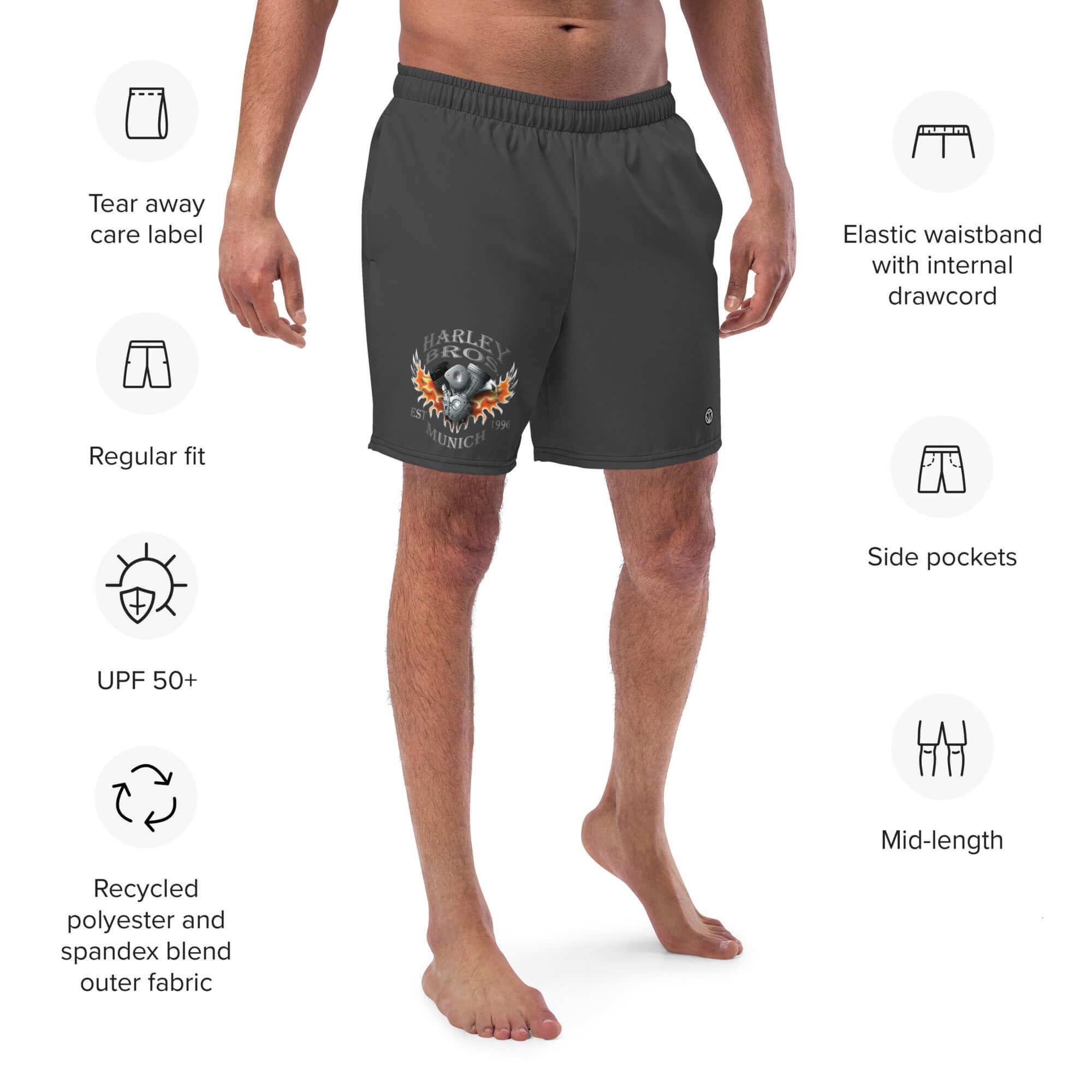 Schwarze Herren-Badeshorts mit Harley Bros München Print, elastischem Bund und Seitentaschen