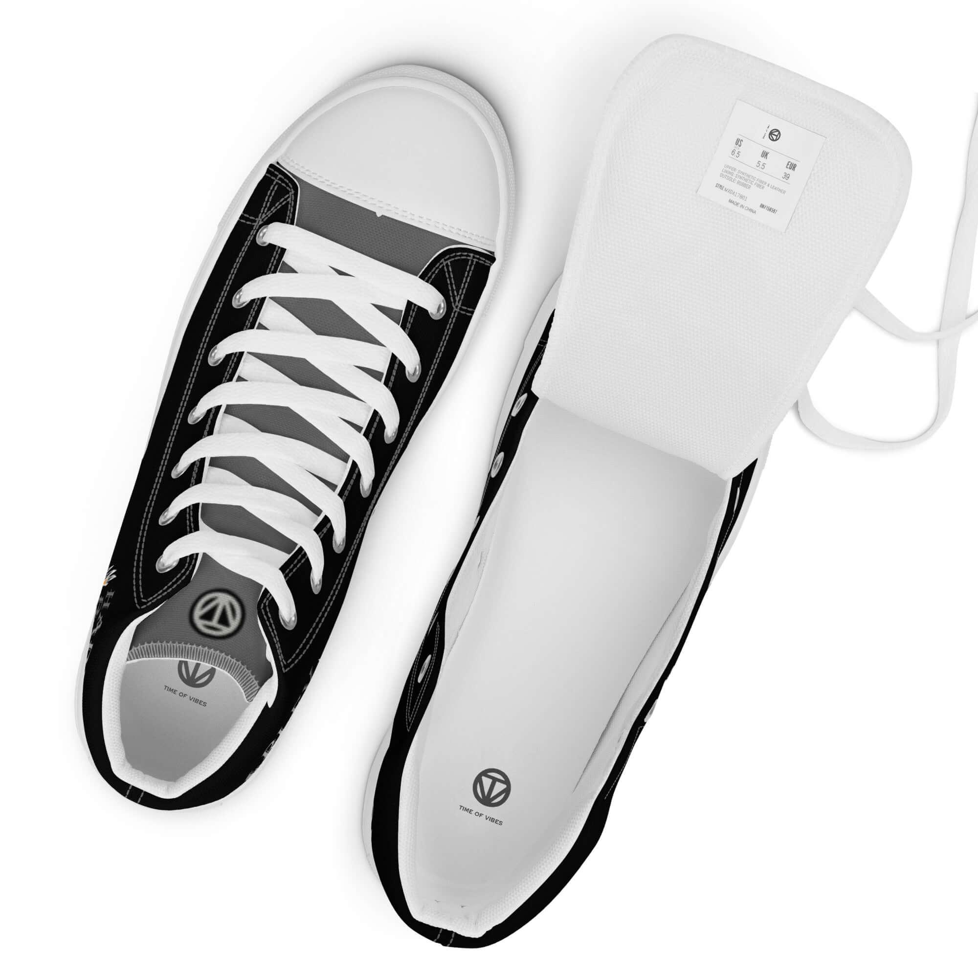 Schwarze High-Top-Sneaker Herren, weiße Schnürsenkel, Markenlogo, Draufsicht