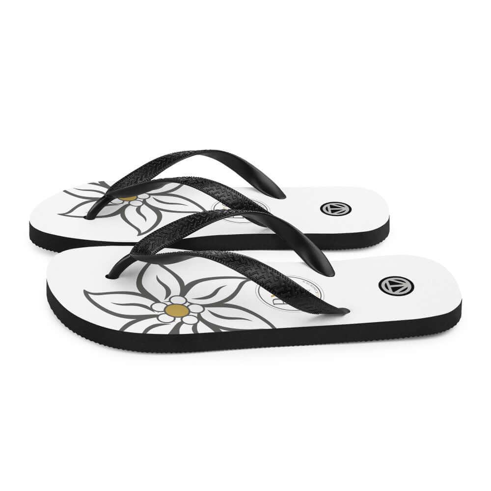 Weiße Flip Flops mit schwarzem Riemen und Blumenmuster, Sublimation, Produktfoto