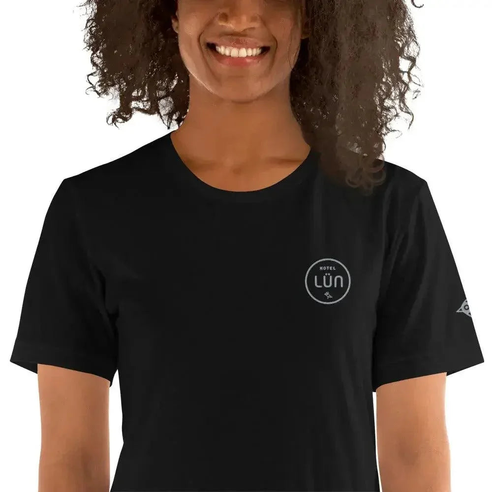 HOTEL LÜN T-Shirt Bestickt Unisex (Schwarz) - Time Of Vibes