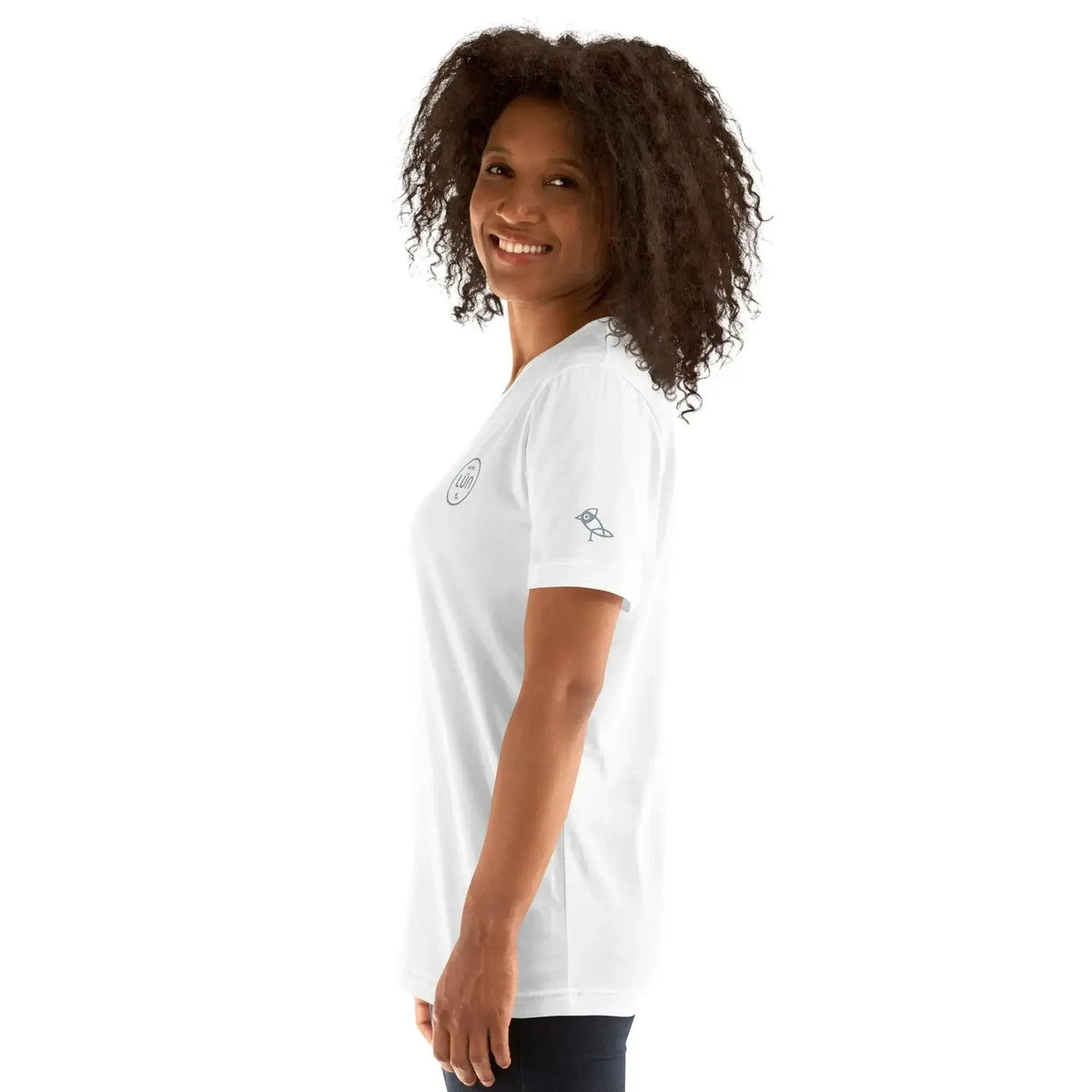 HOTEL LÜN Unisex-T-Shirt Bestickt (Weiß) - Time Of Vibes